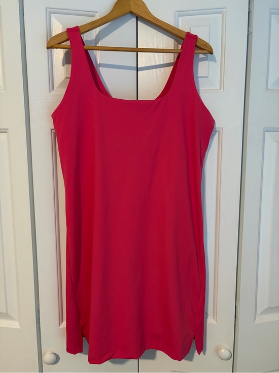 Old Navy Dresses & Skirts - Old Navy Active Dress with Built-In Bra and Shorts